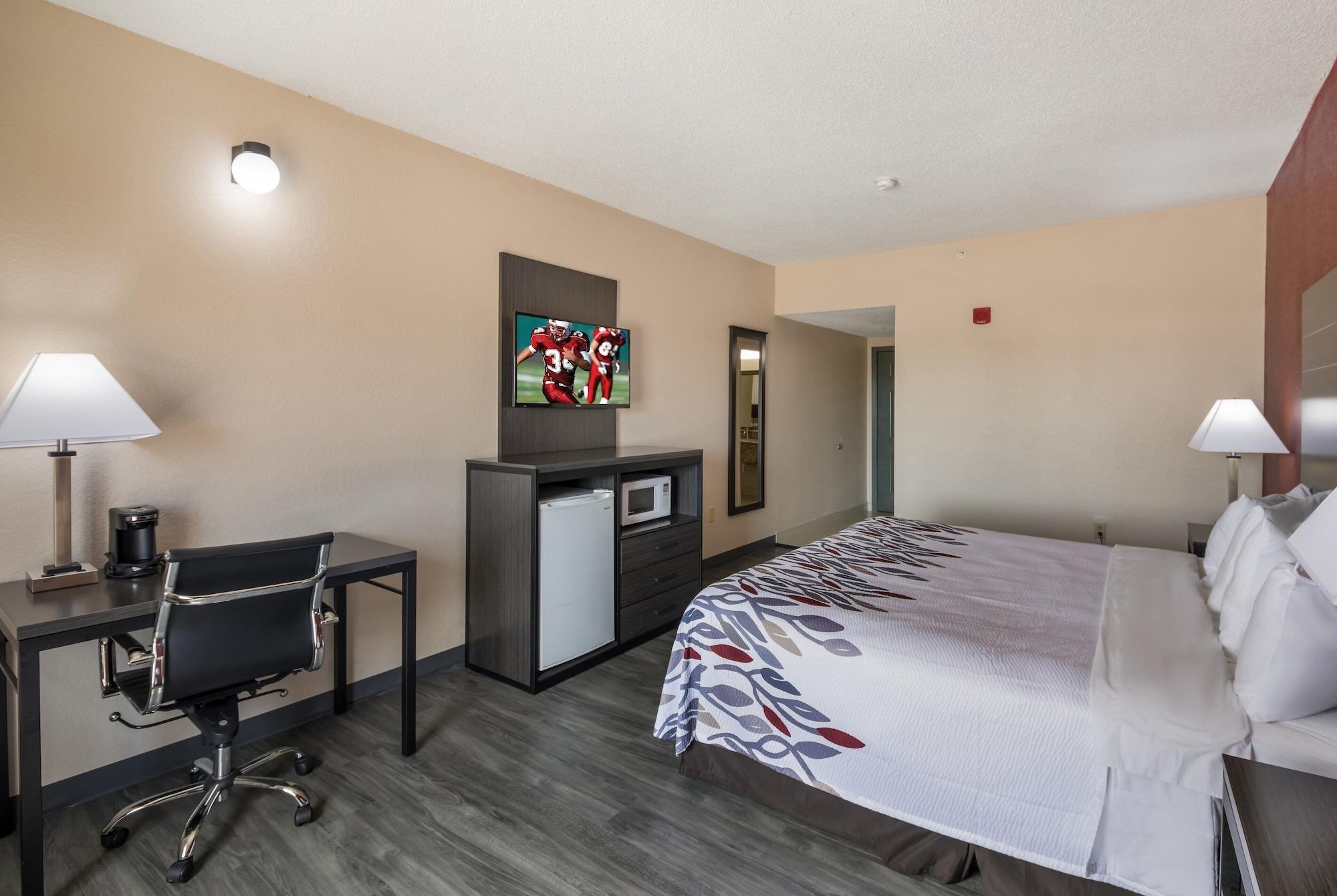 Red Roof Inn & Suites Austin East - Manor Zewnętrze zdjęcie
