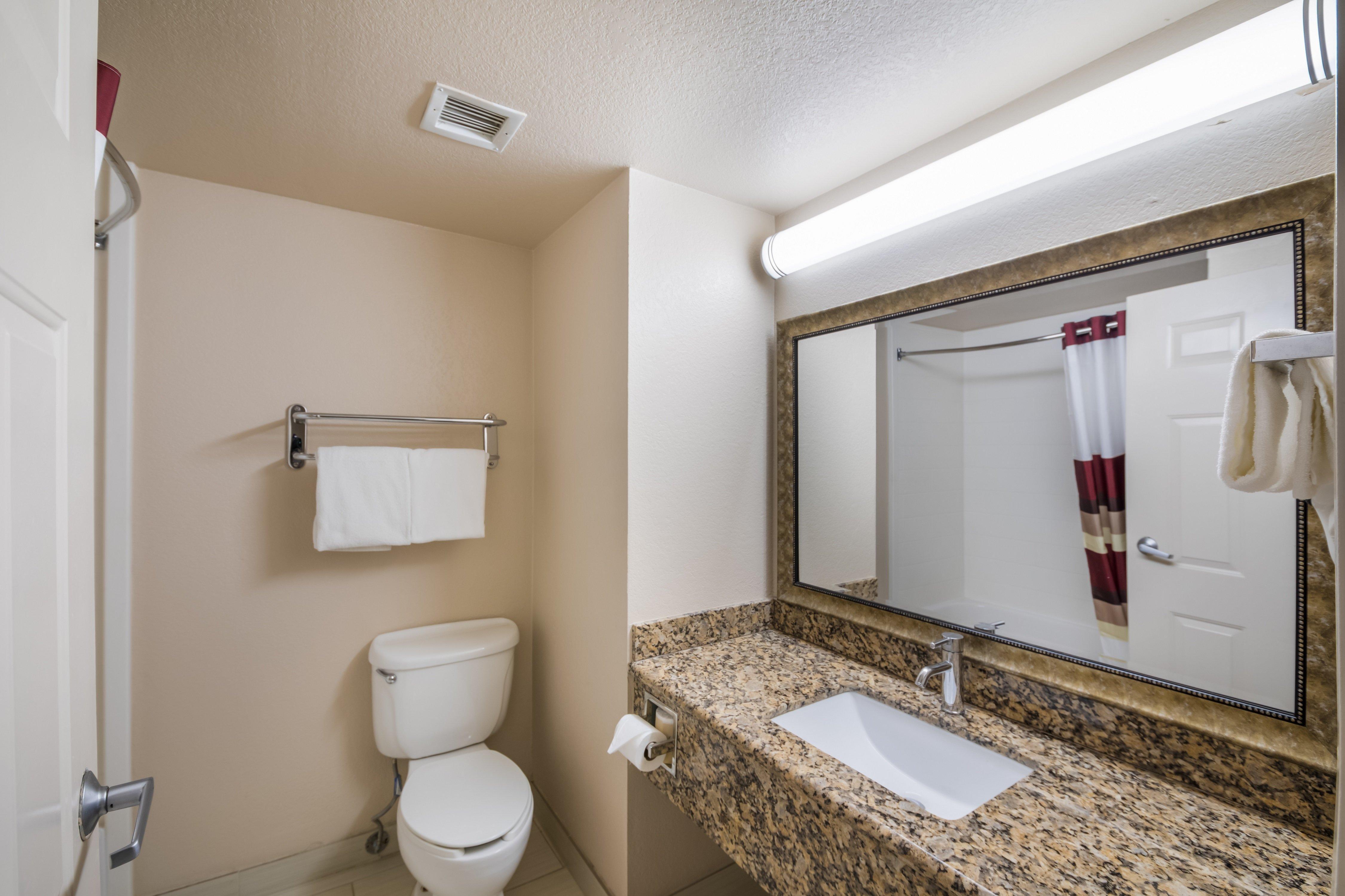 Red Roof Inn & Suites Austin East - Manor Zewnętrze zdjęcie