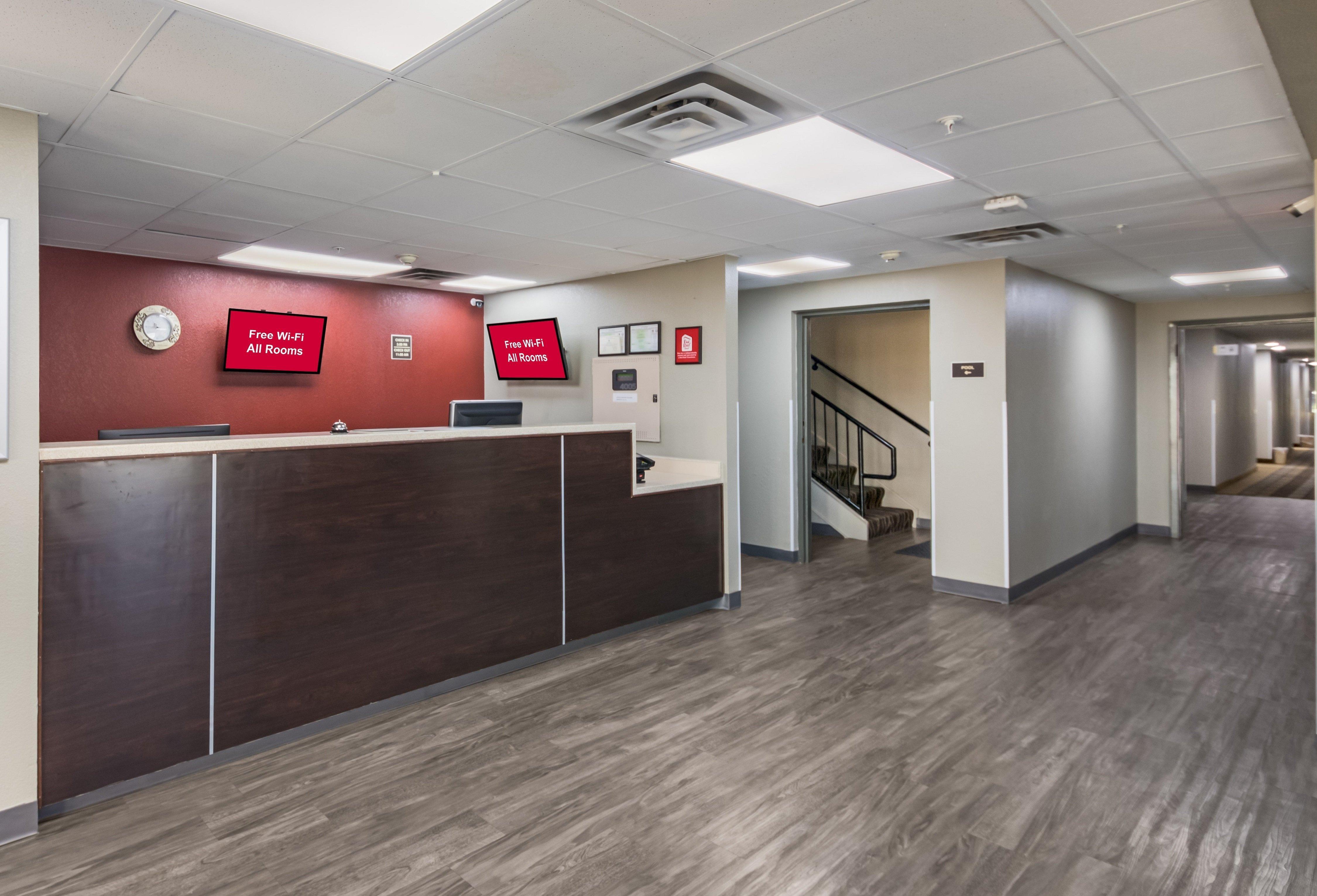 Red Roof Inn & Suites Austin East - Manor Zewnętrze zdjęcie