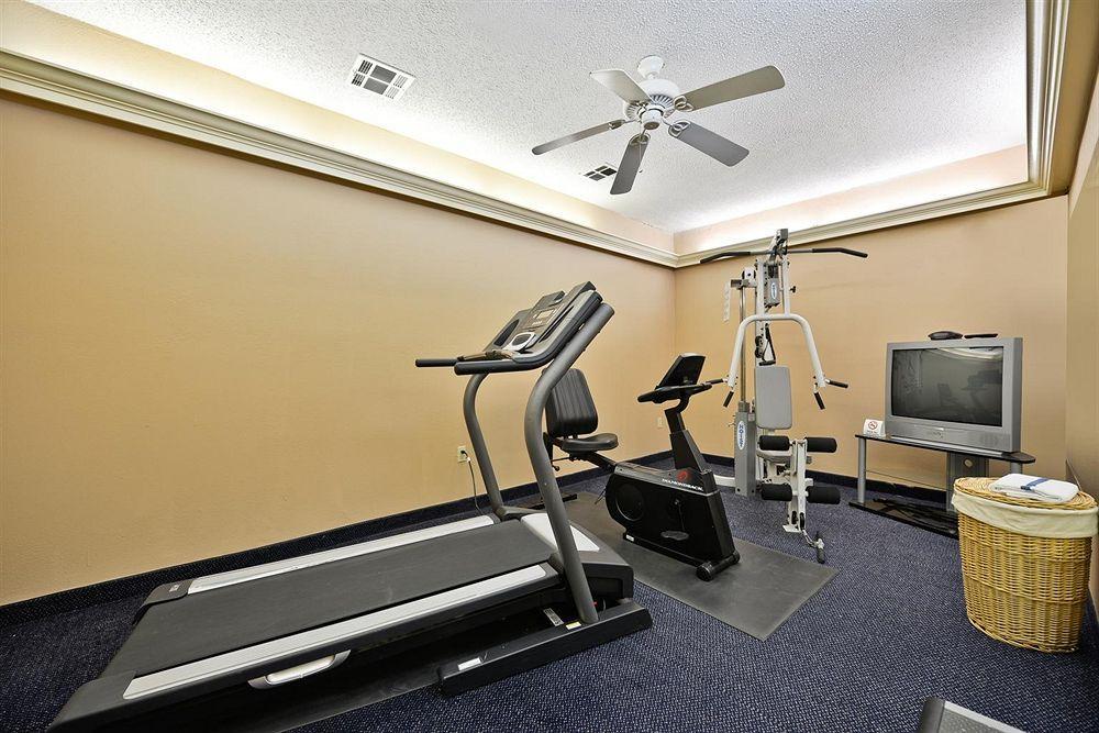 Red Roof Inn & Suites Austin East - Manor Udogodnienia zdjęcie
