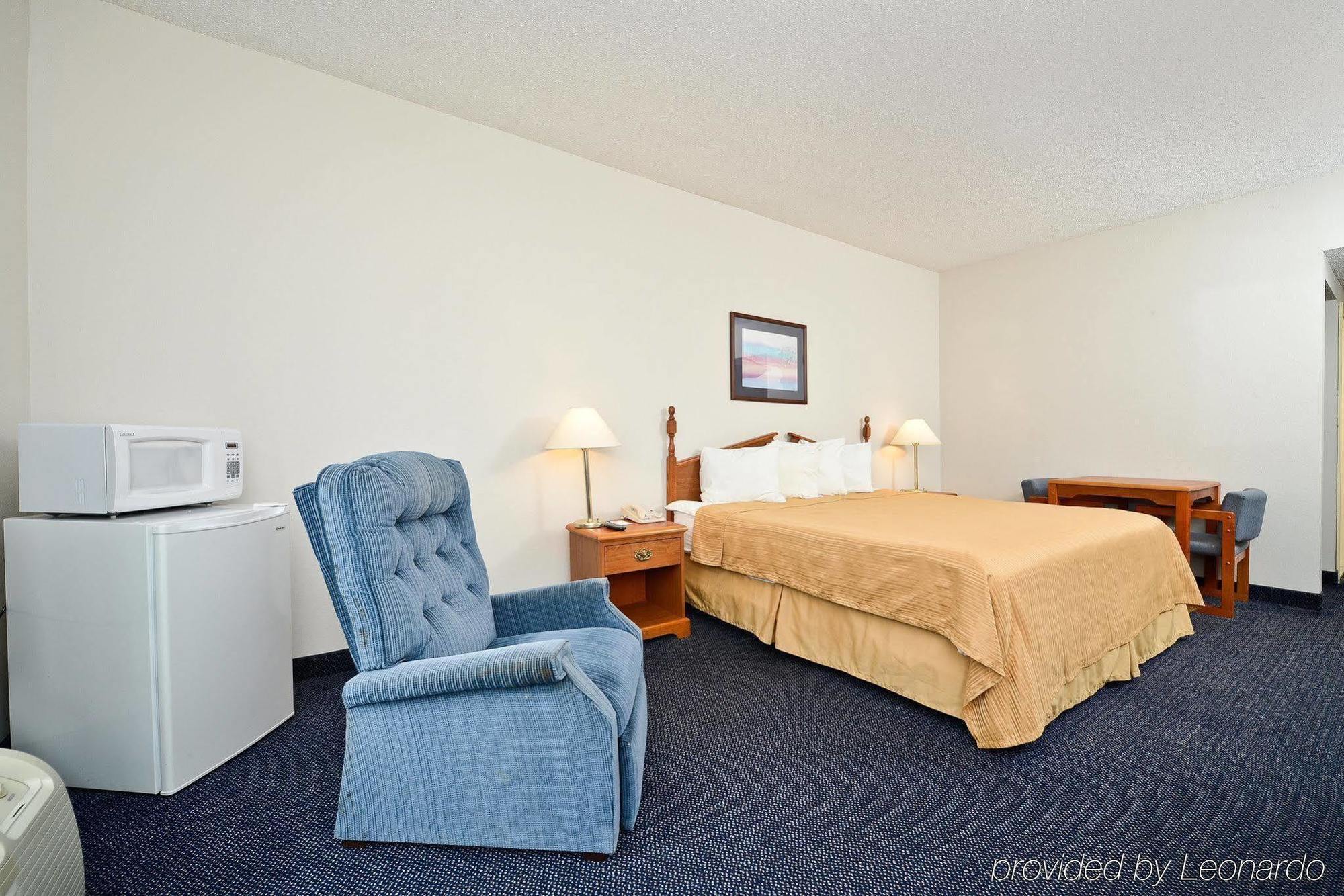 Red Roof Inn & Suites Austin East - Manor Pokój zdjęcie